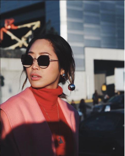 Así se lleva la tendencia rosa-rojo en la calle: Aimee Song