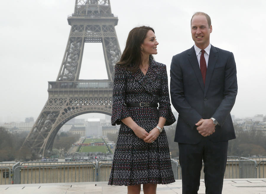 Los looks de Kate Middleton en París: una visita histórica