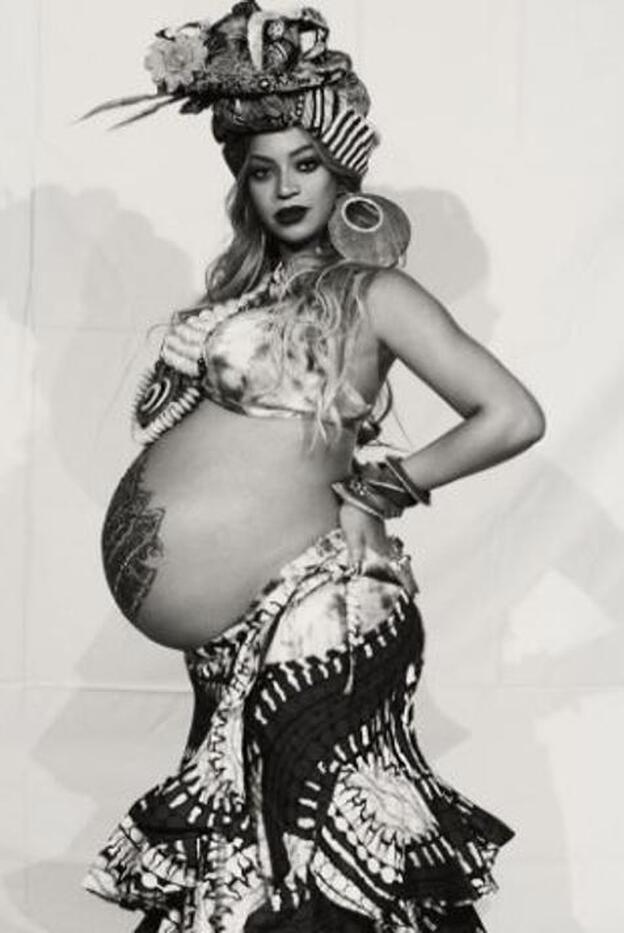 Beyoncé celebró por todo lo alto su baby shower/Instagram beyoncé