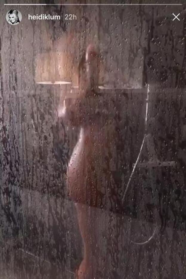 Heidi Klum en la ducha.
