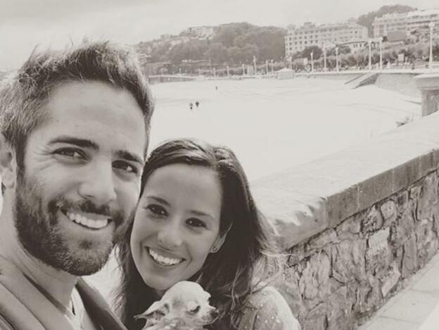 Roberto Leal felicita a su mujer, Sara Rubio, en redes./instagram