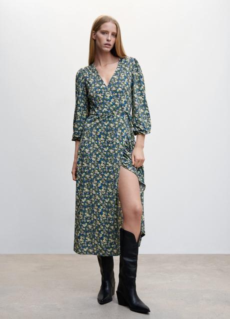 Vestido con estampado de flores de Mango (25,99 euros)