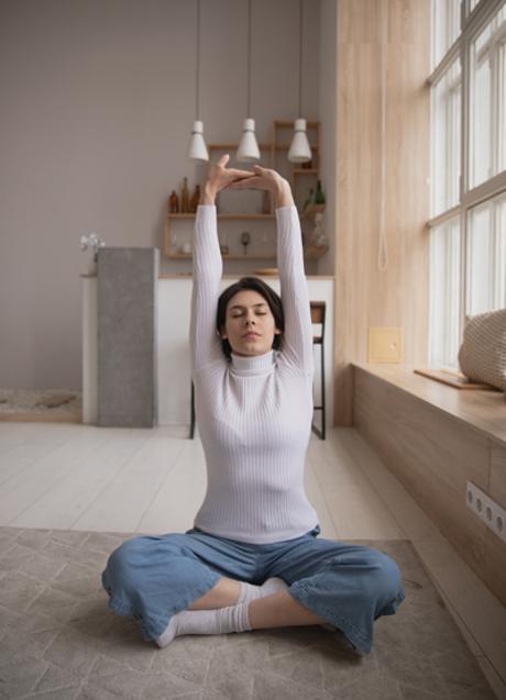 Mujer trabajando el core/PEXELS