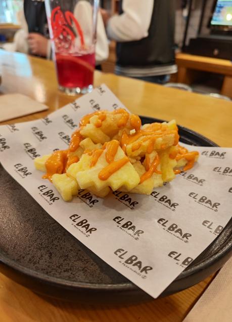 Las patatas bravas del bar de Paco Morales. / AFL