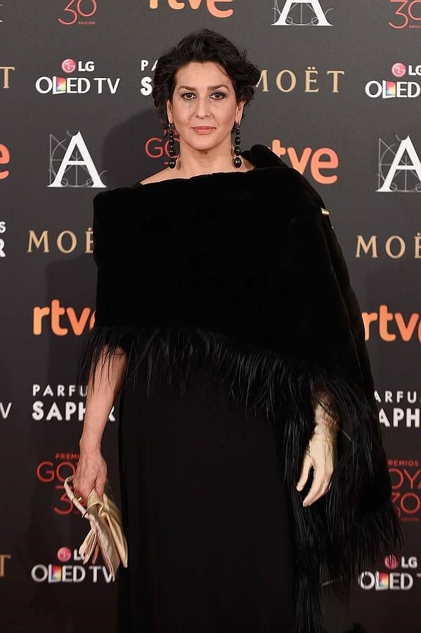 Alfombra roja Premios Goya 2016: Elvira Mínguez