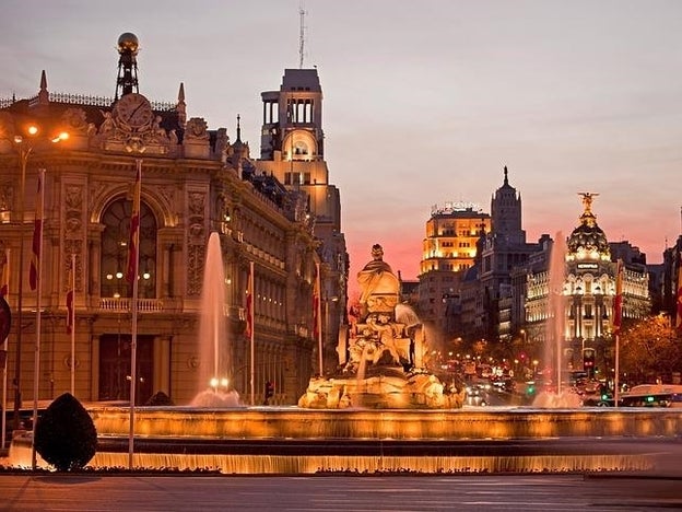 Plaza de Cibeles al atardecer/Gtres