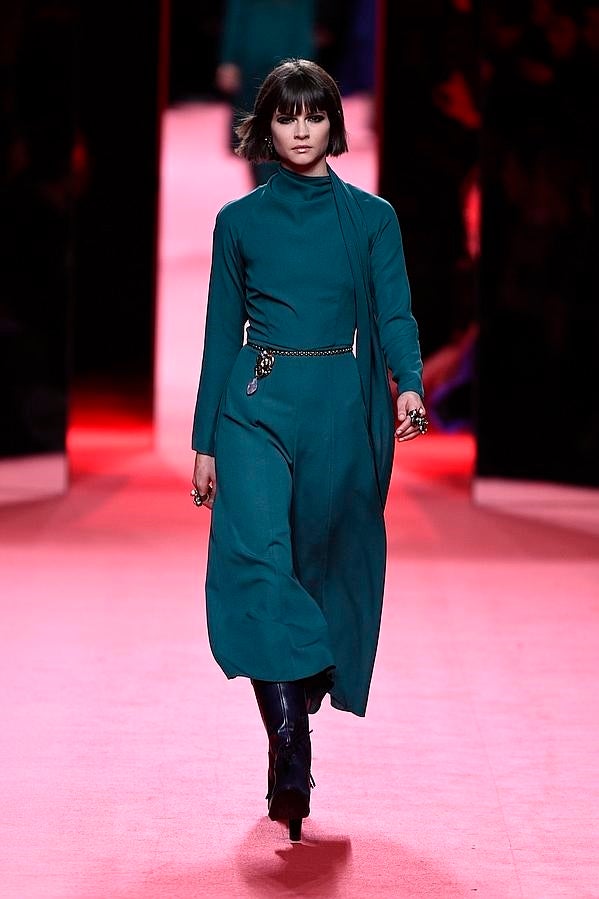 Juanjo Oliva en la MBFW de Madrid: mono verde