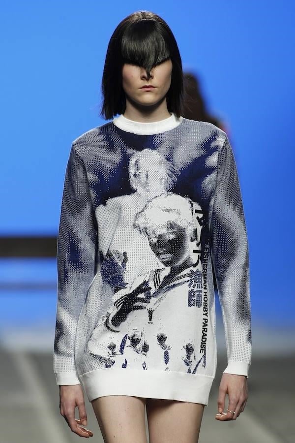 Desfile María Ke Fisherman en la MBFWM: sudadera