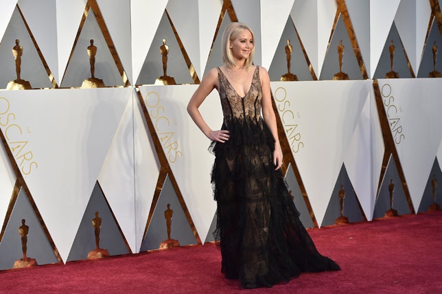 La alfombra roja de los Oscar: Jennifer Lawrence