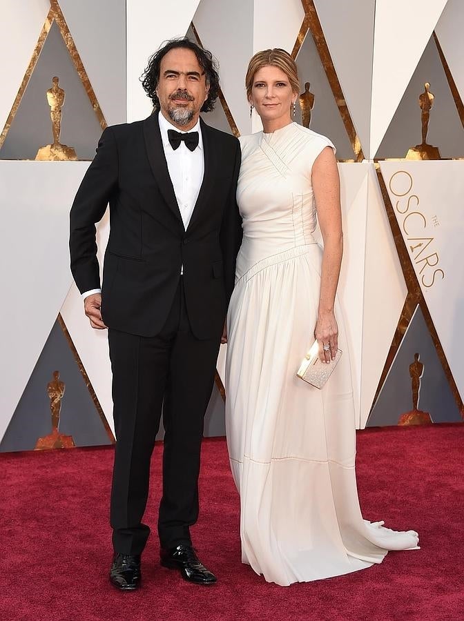 Parejas en la alfombra roja de los Oscar 2016: Alejando González Iñárritu y María Eladia Hagerman