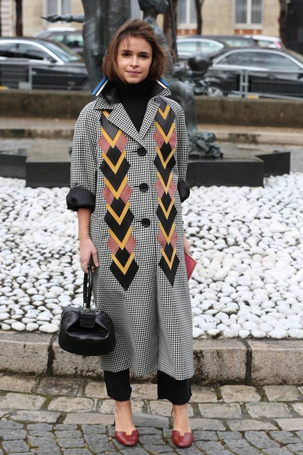 Miroslava Duma a su llegada al desfile de Miu Miu