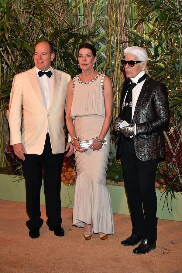 Alberto y Carolina de Mónaco junto a Karl Lagerfeld