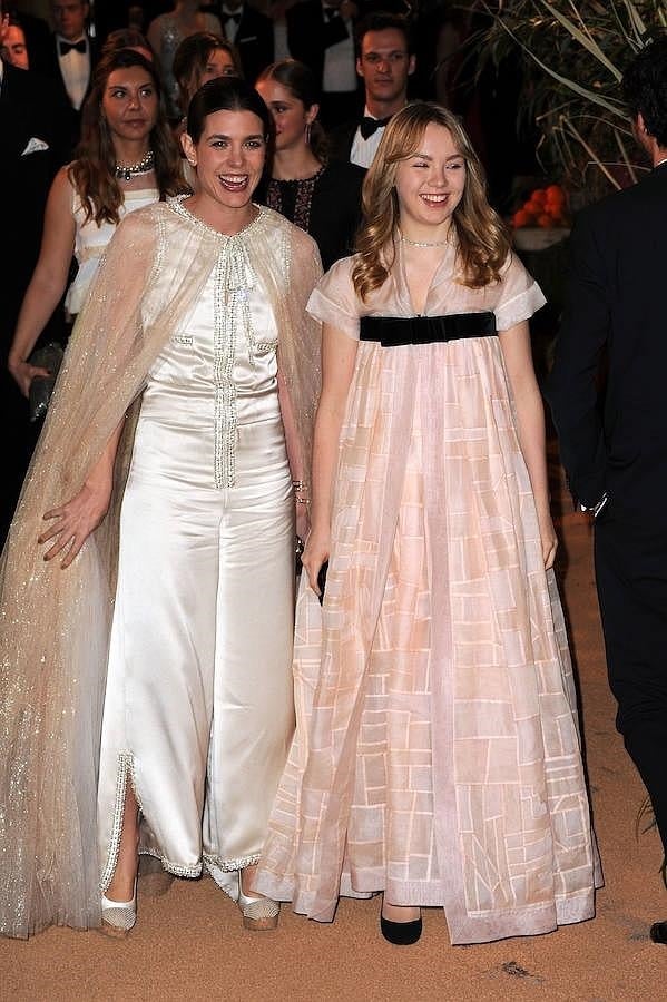 Carlota Casiraghi y Alexandra de Hannover, de Chanel