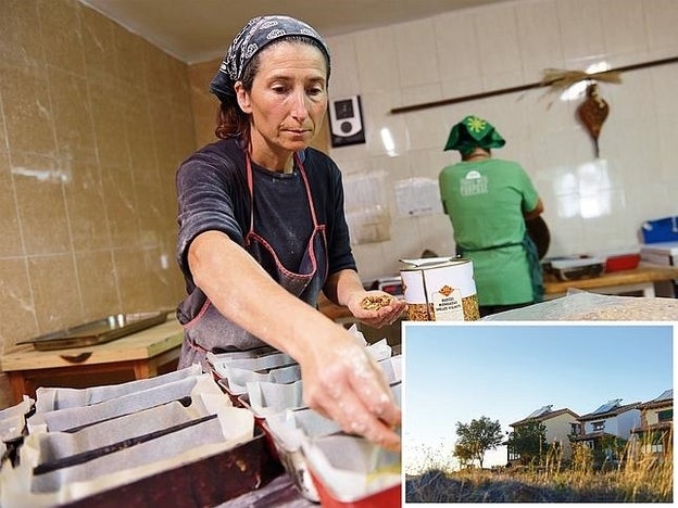 María José Garré en la panadería donde trabaja