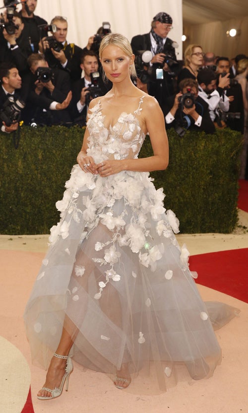 Karolina Kurkova en la Gala del Met 2016