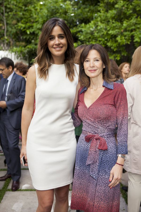 Isabel Jiménez y Laura Ruiz de Galarreta en los Premios Motor 2016 de Mujerhoy