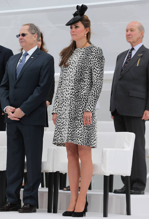 Los looks más icónicos de Kate Middleton: print animal premamá