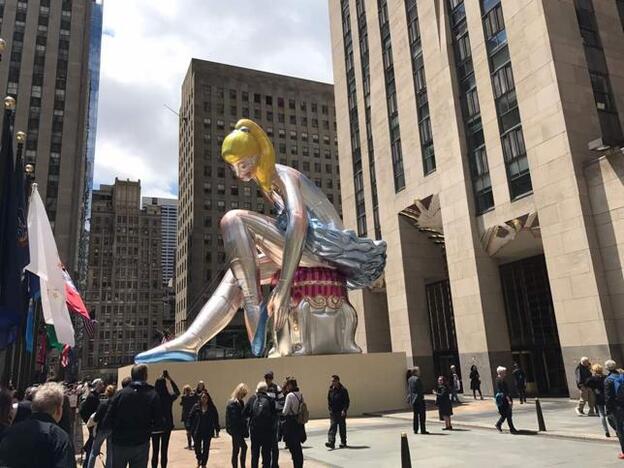 Bailarina de Rockefeller Centre en Nueva York/d. r.