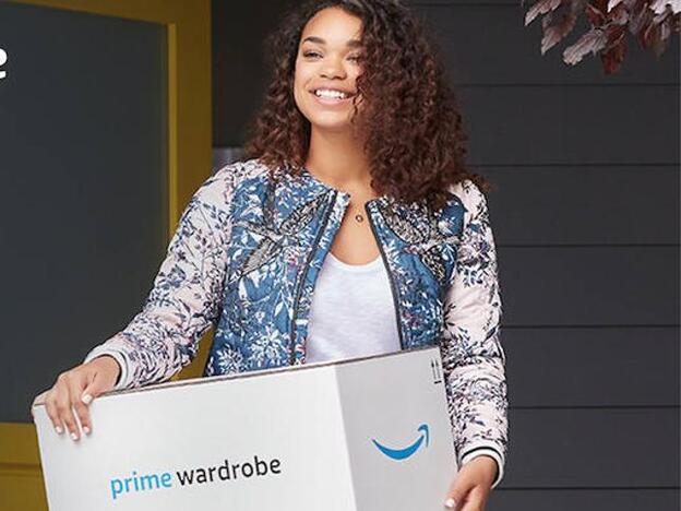 Ahora te puedes probar tu ropa de Amazon antes de comprarla/amazon