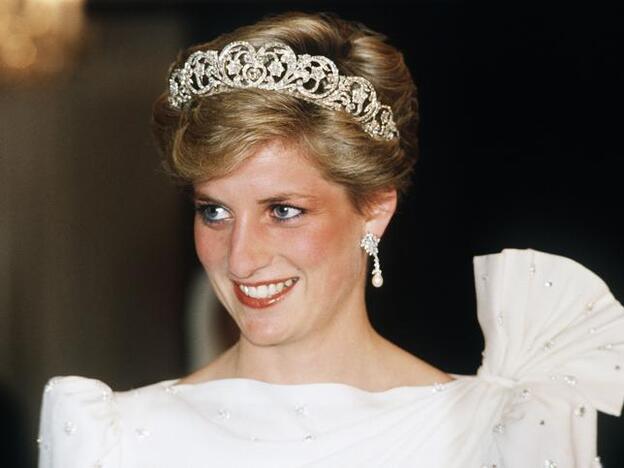 La Princesa Diana de Gales, en una visita a Bahrain en 1986./getty