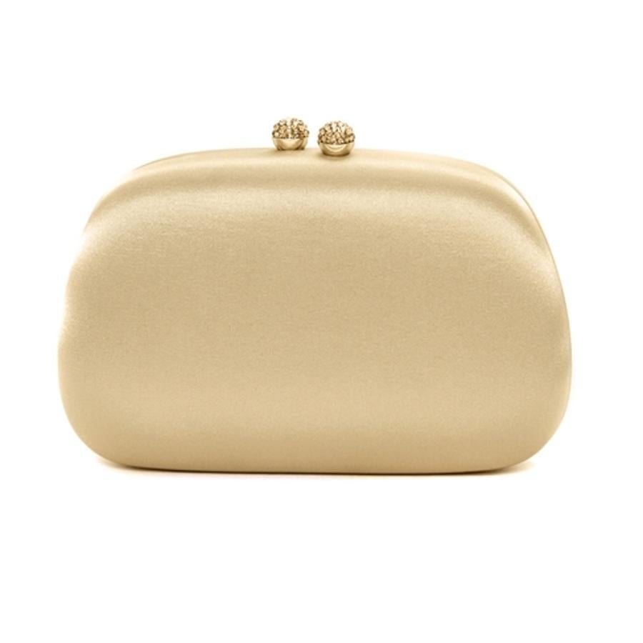 Complementos de invitada de boda: clutch oval de Isla