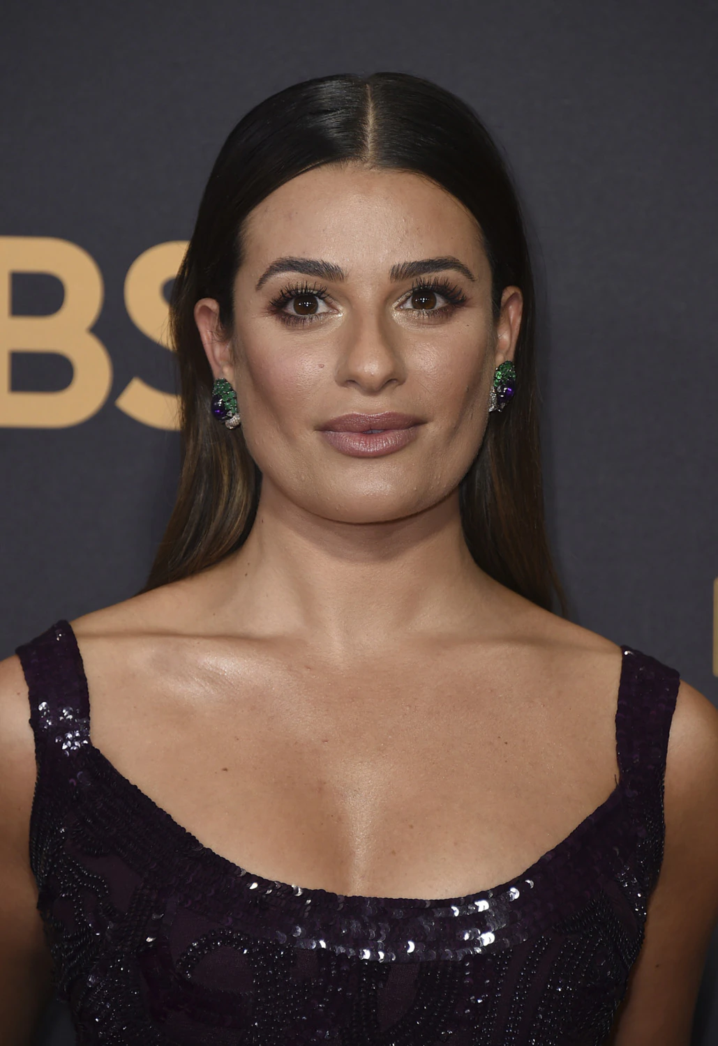Los mejores peinados y maquillajes de los Emmy 2017: Lea Michele