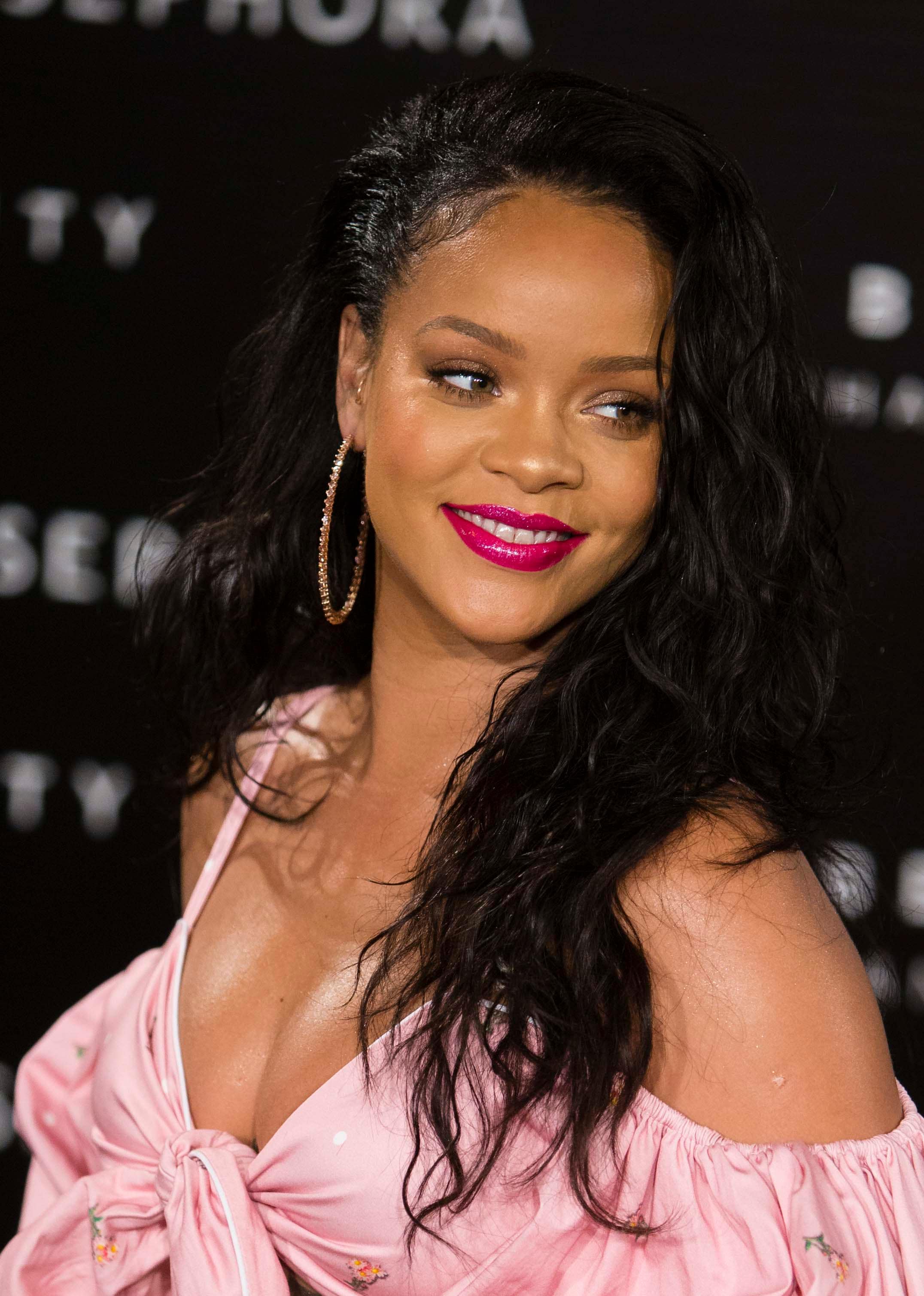 Los maquillajes más sexys de las famosas: Rihanna