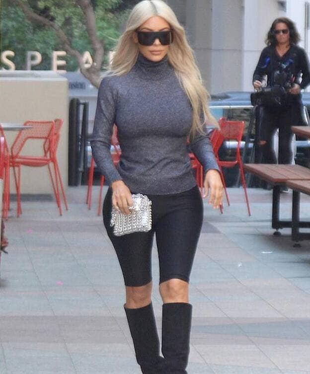 Kim Kardashian con las mallas de ciclista.