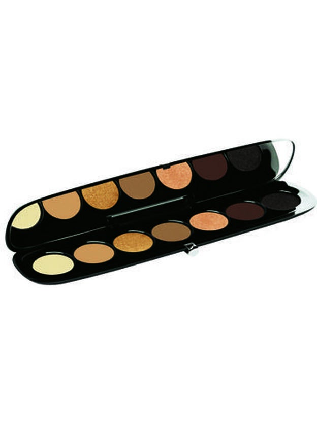 Paleta de sombras Eye-Conic en tono Glambition de Marc Jacobs (46,50 €).