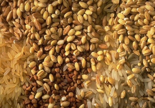 Alimentos contra el estrés y la ansiedad: arroz integral