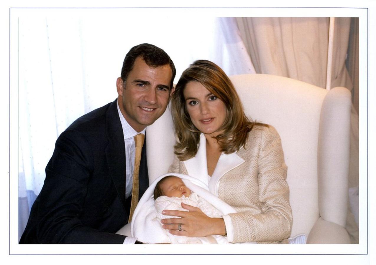 Felicitación de Navidad en 2005: Nacimiento de Leonor.