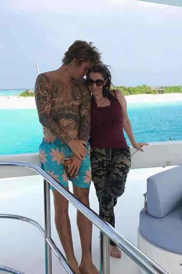 Esta es la foto con la que la madre de Justin Bieber ha querido piropearle en la red./instagram.