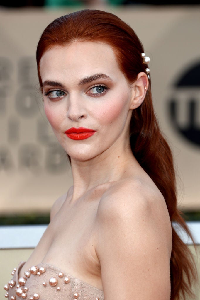 Los mejores peinados y maquillajes de los SAG Awards 2018: Madeline Brewer