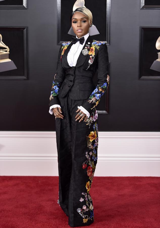 El look de Janelle Monae en la alfombra roja de los Grammy 2018