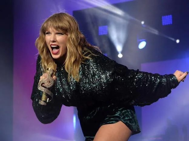 La cantante Taylor Swift ha sido demandada por un millón de dólares./gtres