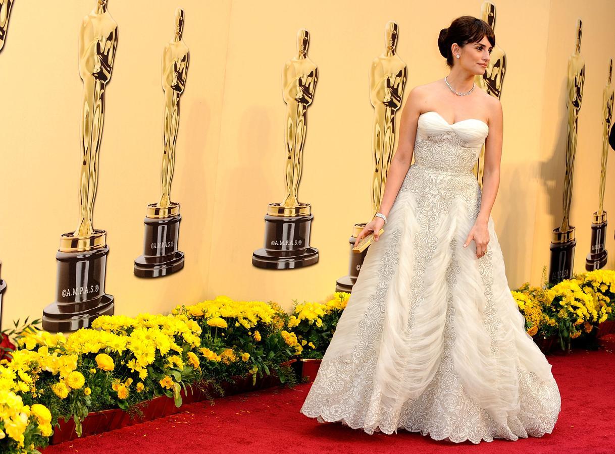 Los vestidos más bonitos de la historia de los Premios Oscar: Penélope Cruz