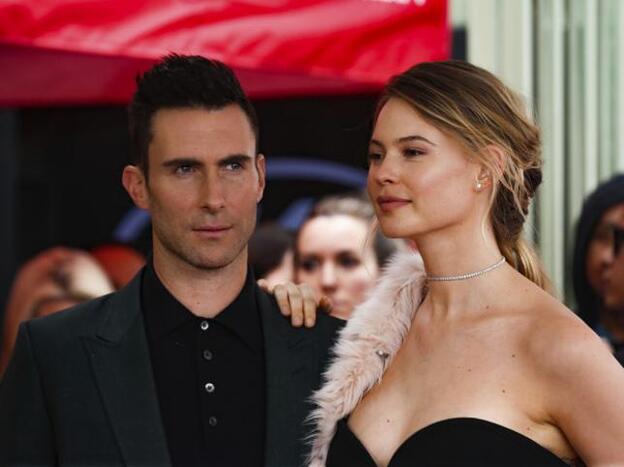 Adam Levine y Behati Prinsloo dan la bienvenida a su segunda hija./gtres