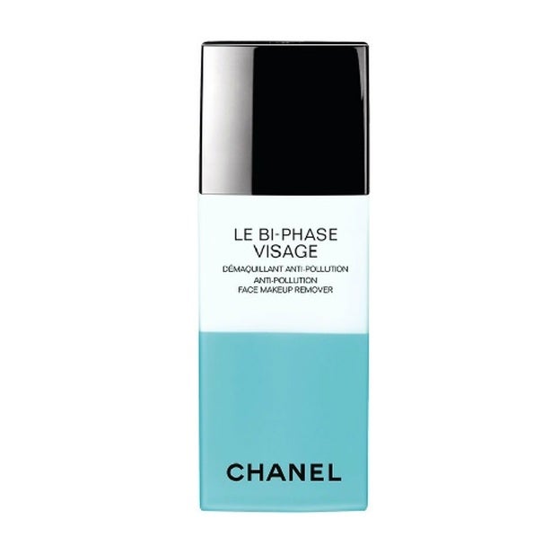 Le Bi-Phase Visage de Chanel (40 euros).