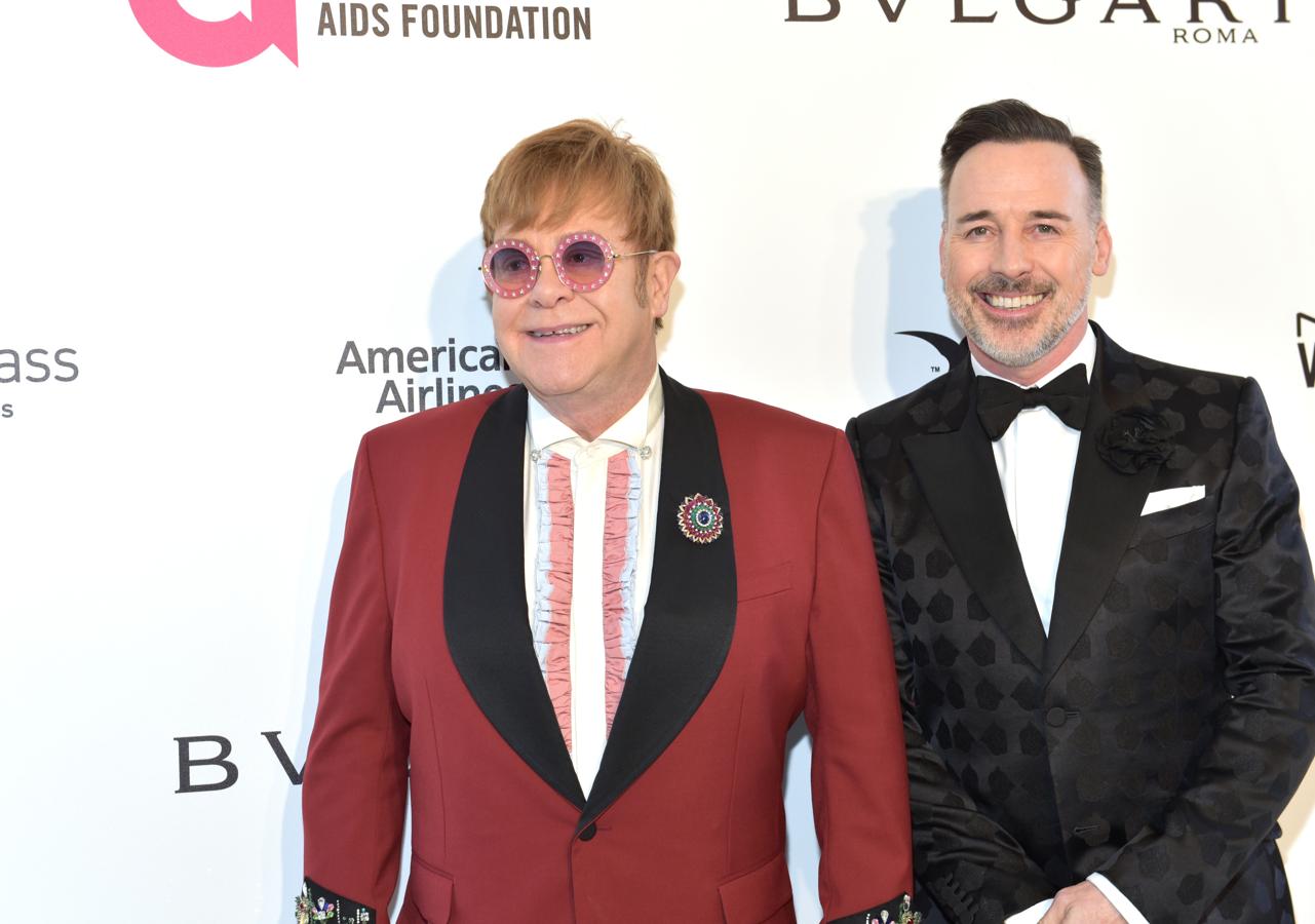 La alfombra roja de Elton John 2018: Elton John y David Furnish