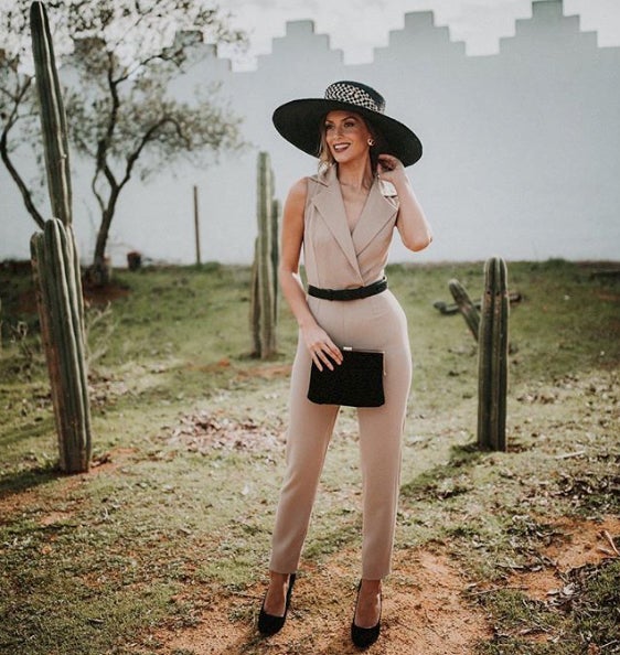 Looks de influencers para ser la invitada perfecta