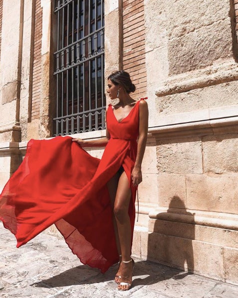 Looks de influencers para ser la invitada perfecta