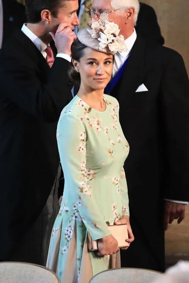 El look premamá de Pippa Middleton en la boda dle príncipe Harry con Meghan  Markle | Mujer Hoy