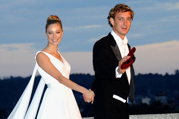 Beatrice Borromeo y Pierre Casiraghi en una imagen de su boda./cordon press.