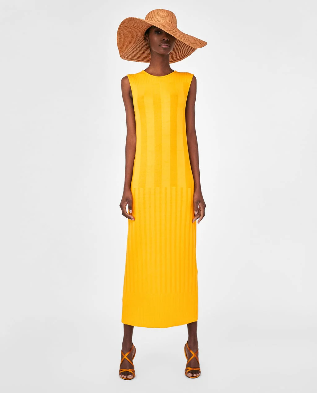 Fotos: Rebajas de verano 2018: los vestidos largos de Zara queremos Mujer Hoy