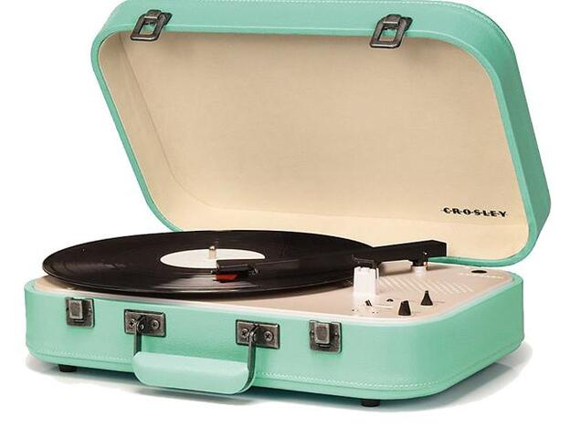 Tocadiscos con bluettooth Crosley Coupe (desde 229 €,en Amazon.es)