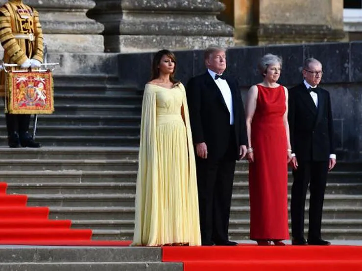 El vestido princesa de Melania Trump (y su guiño de estilo a Lady Di en Londres)