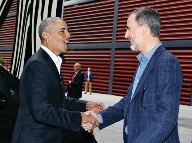 Obama con el Rey Felipe VI./cordon