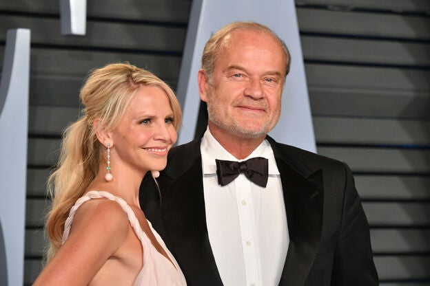 Kelsey Grammer se ha tatuado el nombre de su cuarta mujer en la entrepierna./getty images