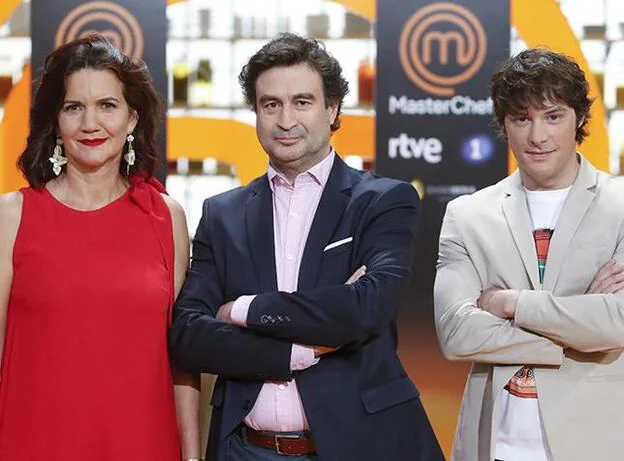 Samantha, Pepe y Jordi forman el jurado de 'Masterchef'./gtres.
