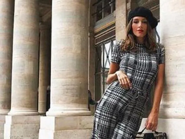 La influencer Rocío Osorno con total look de Zara./